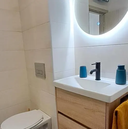 Stylish One Bedroom Daire *