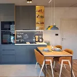Апартаменти Stylish One Bedroom Подгориця