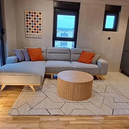 Stylish One Bedroom Podgorica