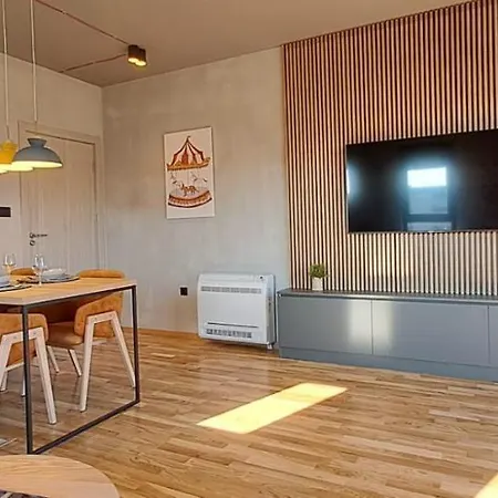 Apartment Stylish One Bedroom *