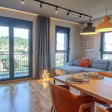 Stylish One Bedroom Podgorica